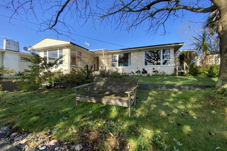 Photo of property in 23 Wincanton Place, Awapuni, Palmerston North, 4412