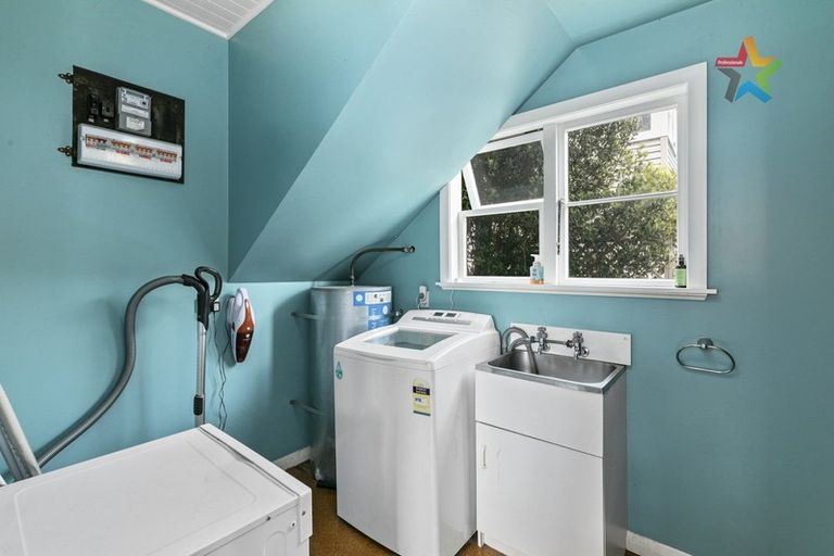 Photo of property in 73 Adelaide Street, Petone, Lower Hutt, 5012