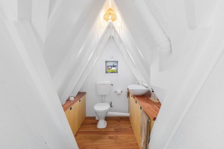 Photo of property in 23 Ranui Crescent, Diamond Harbour, Lyttelton, 8971