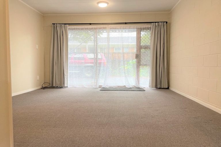 Photo of property in 4/767 Beach Road, Browns Bay, Auckland, 0630
