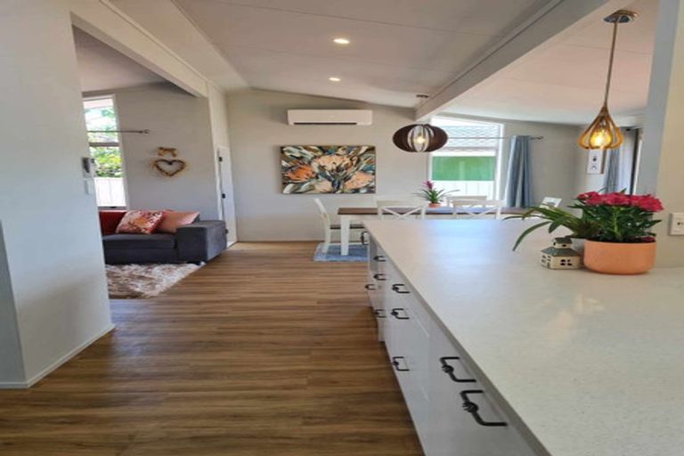 Photo of property in 3a Ashford Place, Havelock North, 4130