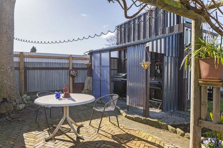 Photo of property in 24 Ransom Street, Dannevirke, 4930