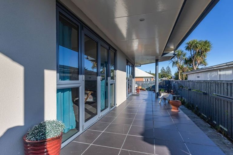 Photo of property in 100a Tasman Street, Karoro, Greymouth, 7805