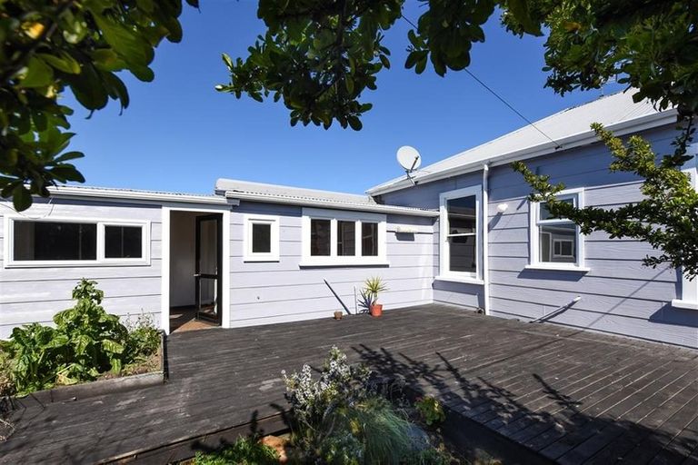 Photo of property in 6 Edwin Street, Caversham, Dunedin, 9012