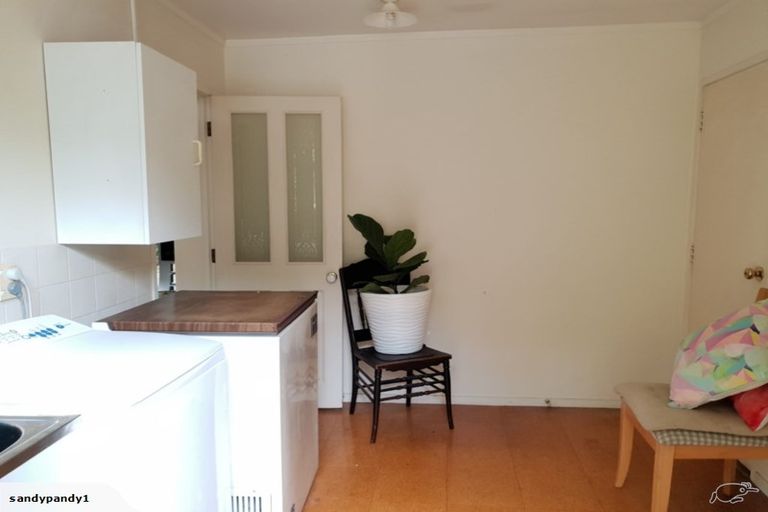 Photo of property in 3 Fielding Crescent, Farm Cove, Auckland, 2012