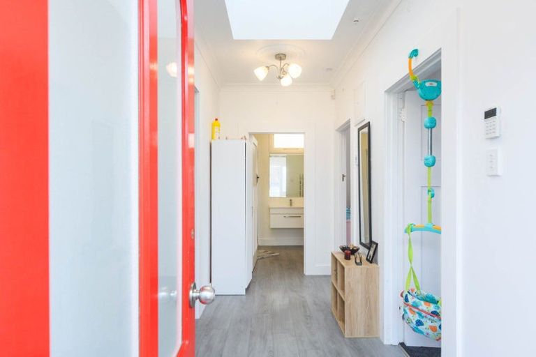 Photo of property in 129 Church Street, West End, Palmerston North, 4412