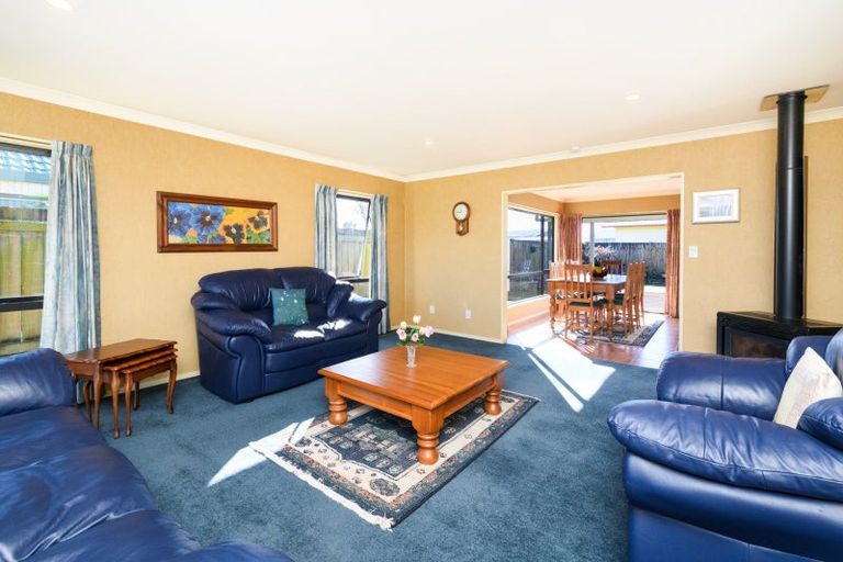 Photo of property in 16 Presidential Drive, Milson, Palmerston North, 4414