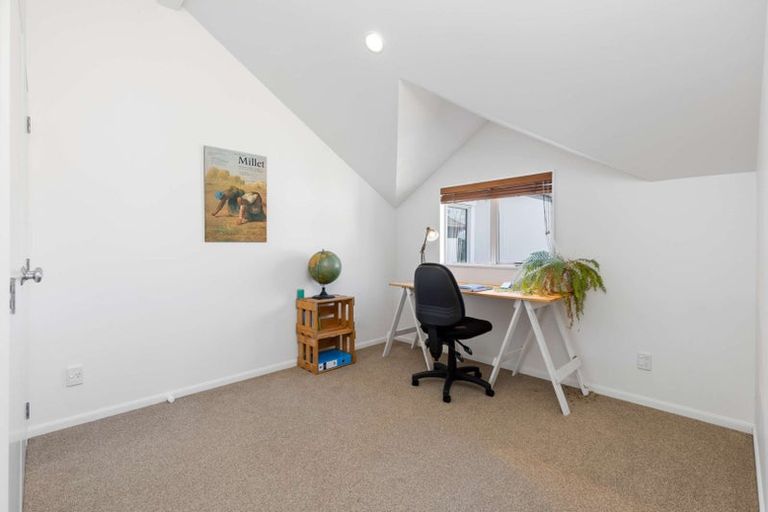Photo of property in 10/57 Gladstone Road, Northcote, Auckland, 0627