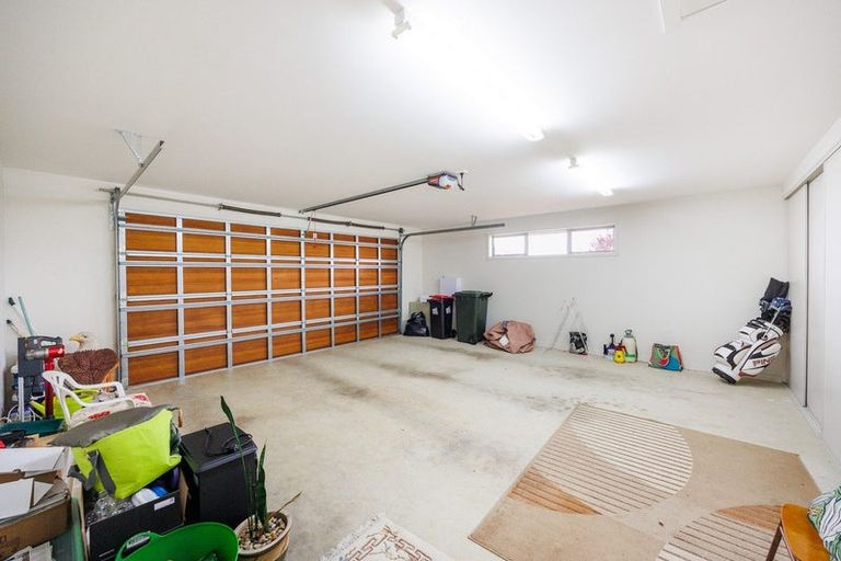 Photo of property in 8 Hanalin Drive, Marton, 4710