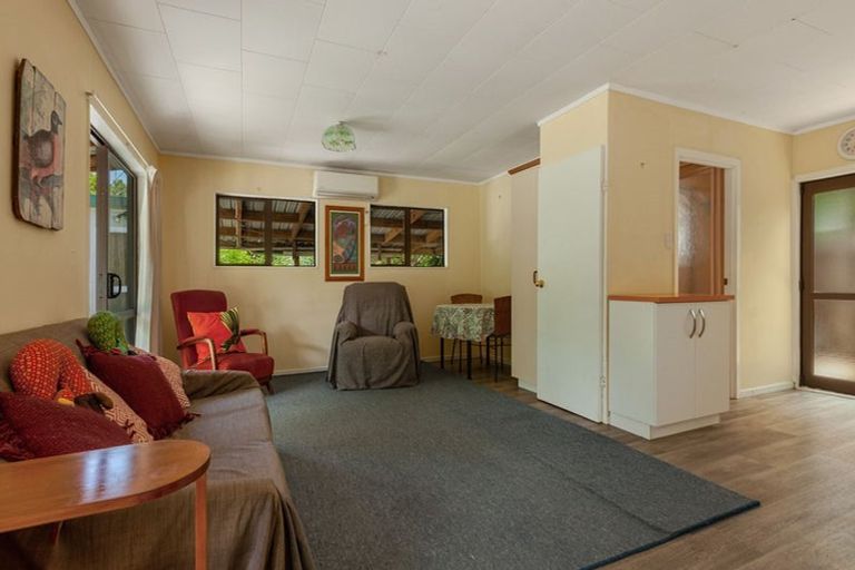 Photo of property in 25 Paradise Road, Coopers Beach, 0420