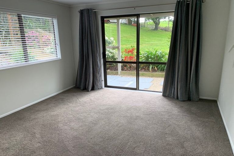 Photo of property in 10 Roger Guy Place, Welcome Bay, Tauranga, 3175