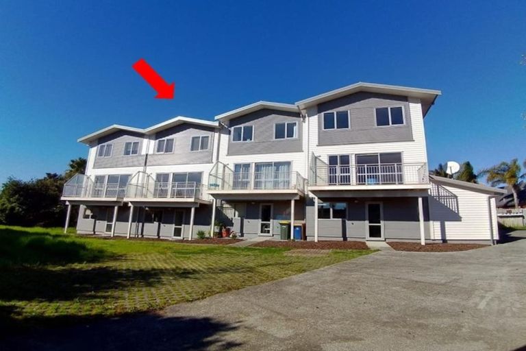 Photo of property in 10/15 Andersons Road, Oteha, Auckland, 0632