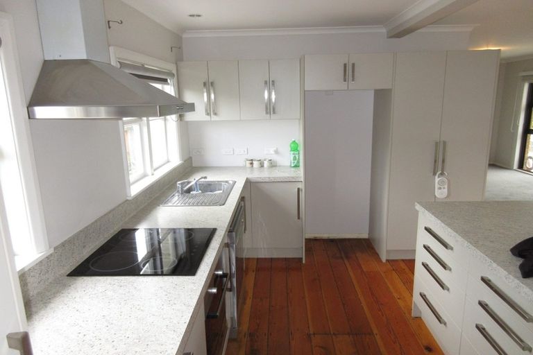 Photo of property in 29 Alexander Road, Raumati Beach, Paraparaumu, 5032