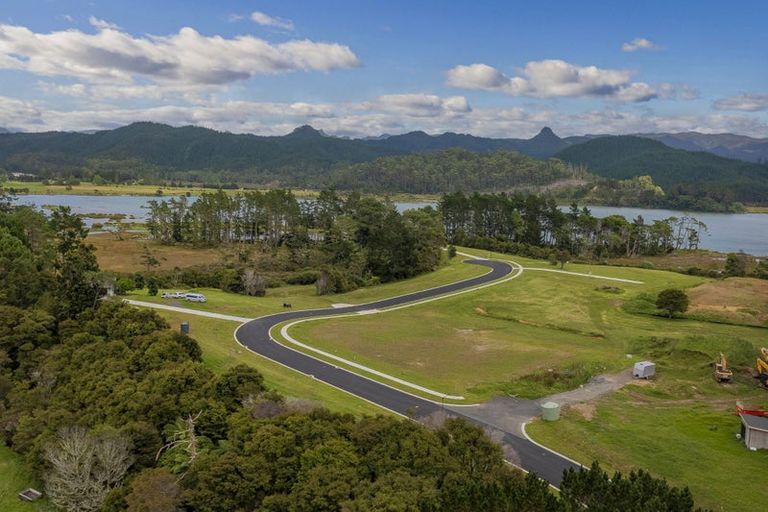 Photo of property in 2 Inspired Way, Pauanui, 3579