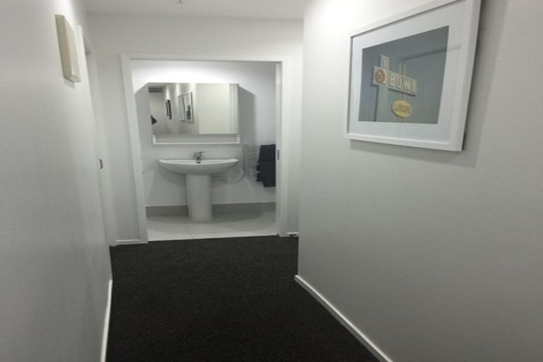 Photo of property in The Crescent Apartments, 202/36 Eden Crescent, Auckland Central, Auckland, 1010