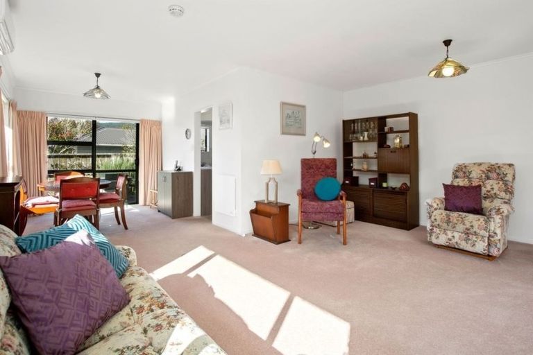 Photo of property in 334a Main Road, Tawa, Wellington, 5028