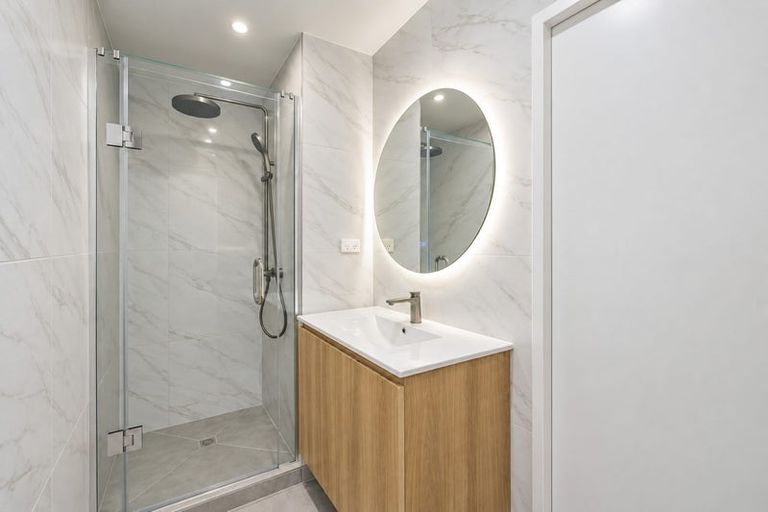 Photo of property in 5/7 Tapu Road, Huapai, Kumeu, 0810
