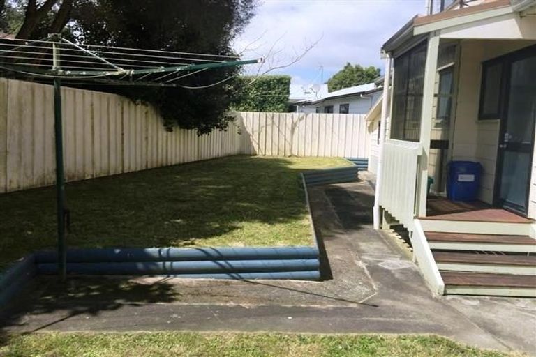 Photo of property in 37 Splitt Avenue, Glenview, Hamilton, 3206