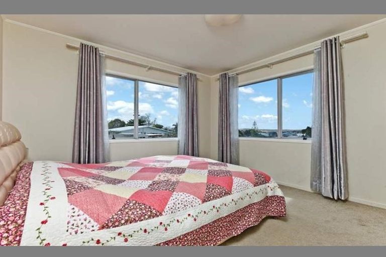 Photo of property in 20 Orton Street, Glenfield, Auckland, 0627