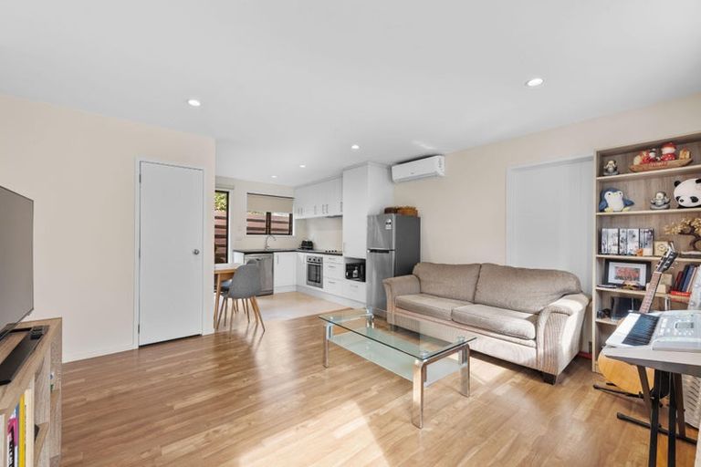 Photo of property in 12 Hope Farm Avenue, Pakuranga Heights, Auckland, 2010