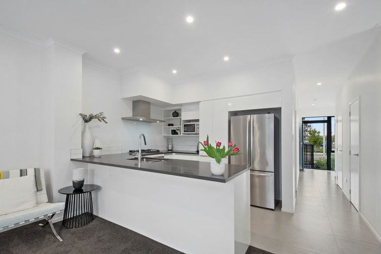 Photo of property in 14 David Carnegie Road, Hobsonville, Auckland, 0616