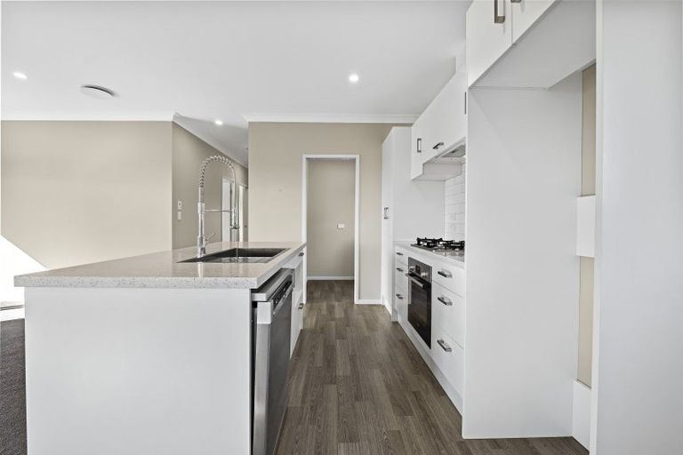 Photo of property in 7 Manatu Lane, Inglewood, 4330