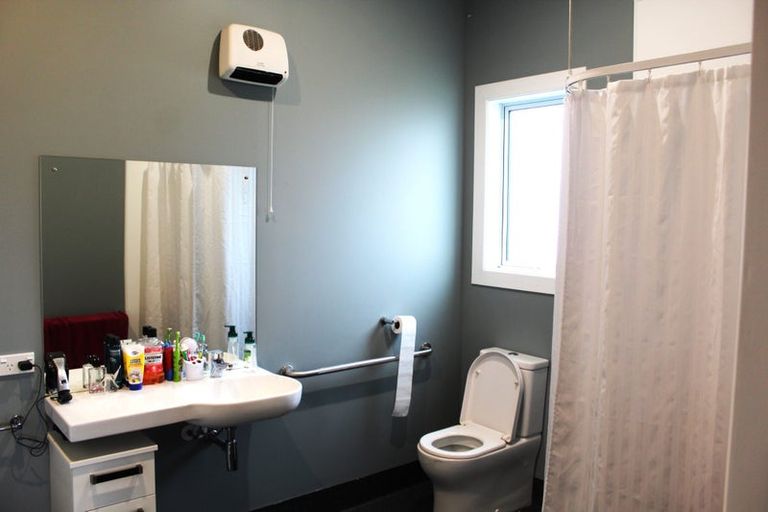 Photo of property in 5 Torquay Street, Abbotsford, Dunedin, 9018