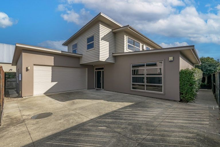 Photo of property in 31a Puriri Terrace, Roslyn, Palmerston North, 4414