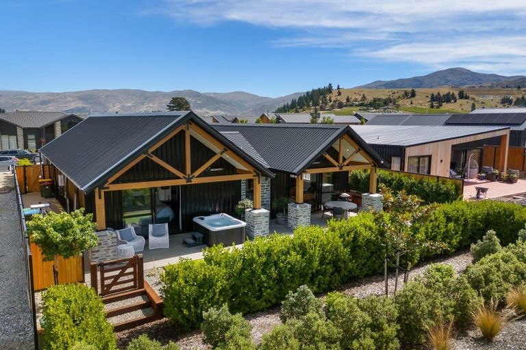 Photo of property in 37 Magnum Drive, Cromwell, 9310