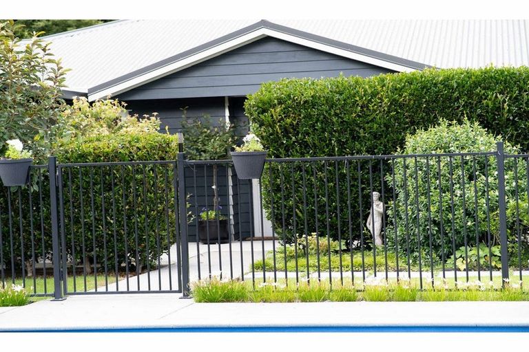 Photo of property in 5a Edkins Road, Kerikeri, 0230