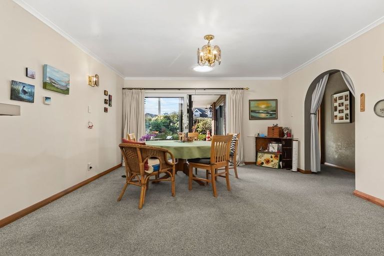 Photo of property in 2 Byrd Street, Levin, 5510