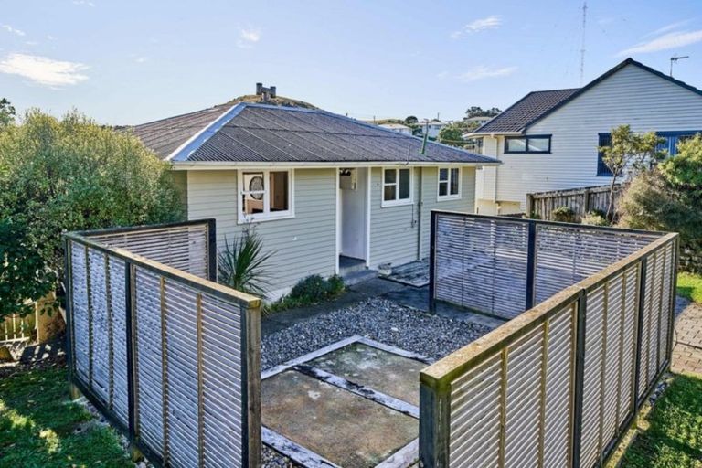 Photo of property in 153 Dimock Street, Titahi Bay, Porirua, 5022