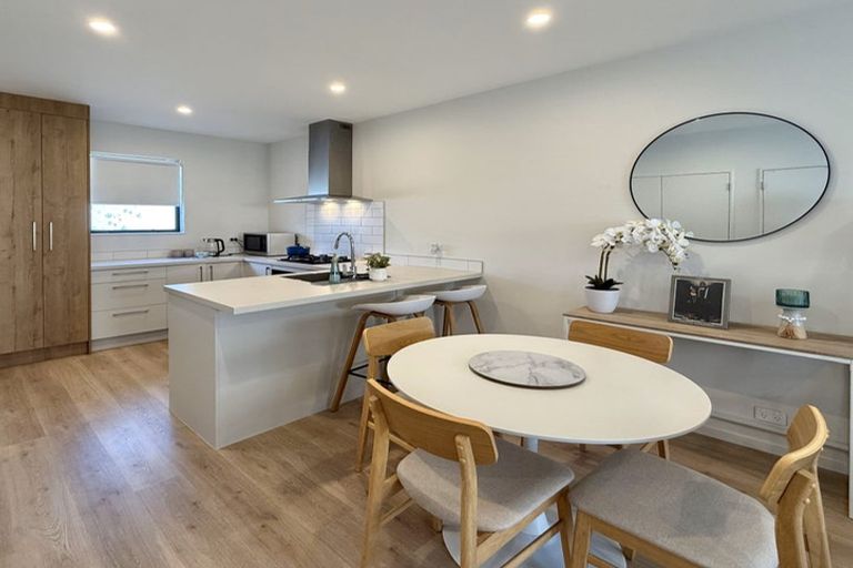 Photo of property in 8 Katikati Drive, Manurewa, Auckland, 2102