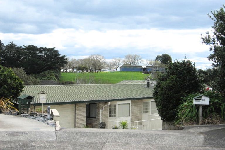 Photo of property in 11 Pamir Place, Welcome Bay, Tauranga, 3112