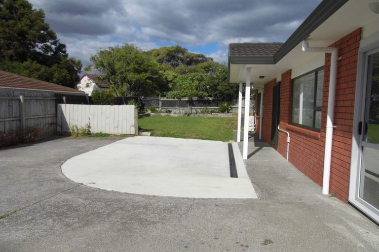 Photo of property in 1/9 Kopara Place, Clendon Park, Auckland, 2103
