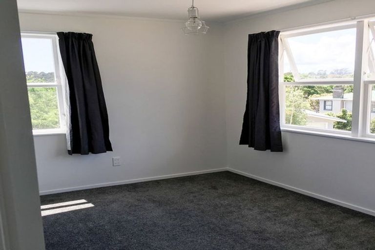 Photo of property in 99 Vandeleur Avenue, Birkdale, Auckland, 0626