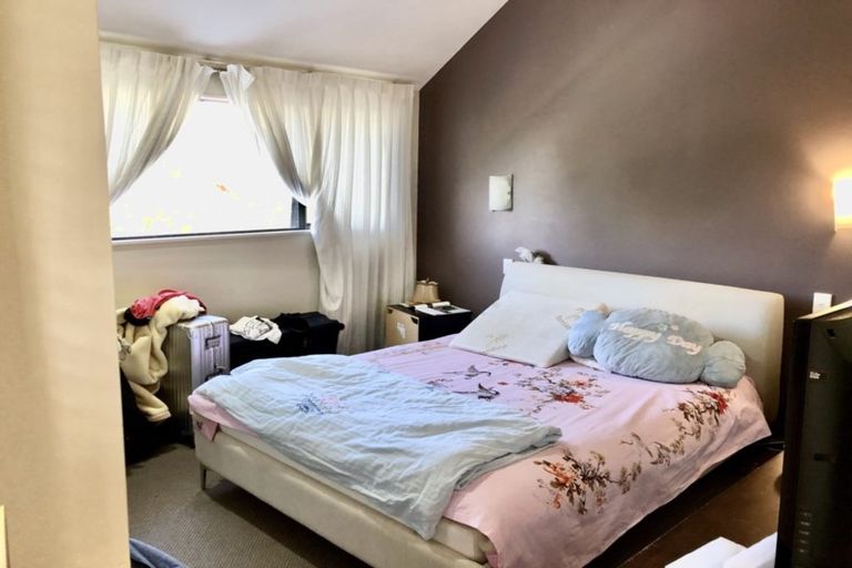 Photo of property in 1/25 Belmont Terrace, Milford, Auckland, 0620