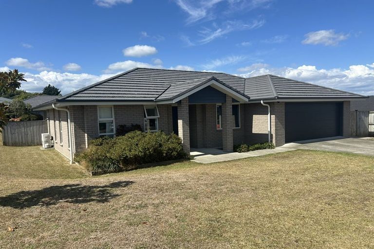 Photo of property in 2 Balmore Crescent, Pokeno, 2402