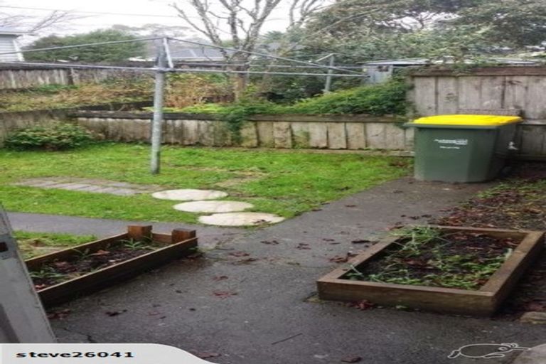 Photo of property in 3/15 Glengarry Road, Glen Eden, Auckland, 0602