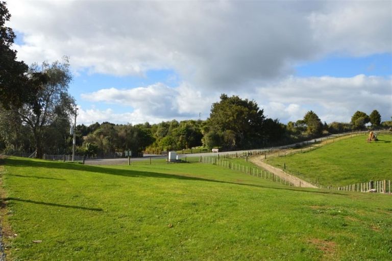 Photo of property in 489 Ruapekapeka Road, Towai, Hikurangi, 0182
