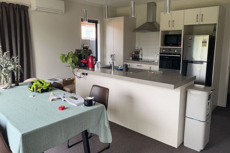 Photo of property in 43 Maclaren Road, Wigram, Christchurch, 8042