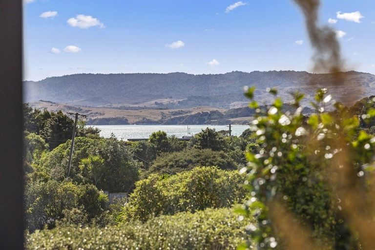Photo of property in 24a Manukau Road, Raglan, 3225