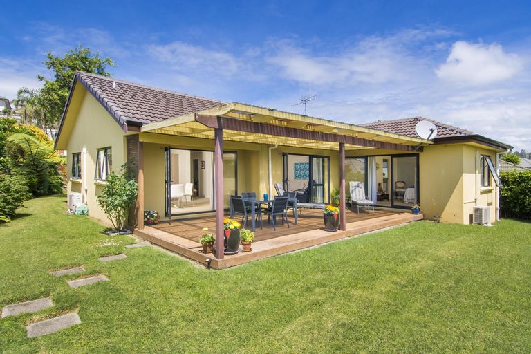 Photo of property in 54 Village Park Drive, Welcome Bay, Tauranga, 3112
