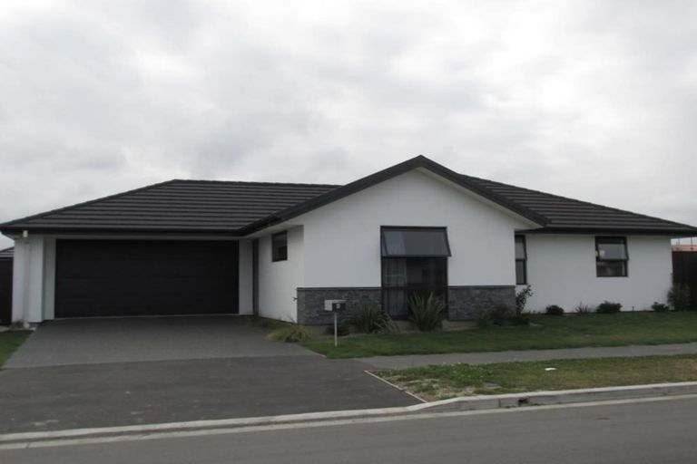Photo of property in 20 Packard Crescent, Halswell, Christchurch, 8025