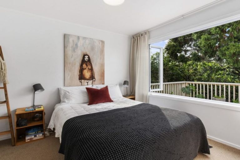 Photo of property in 3 Ferndale Avenue, Leigh, 0985