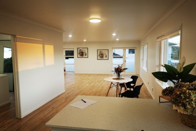 Photo of property in 77a Riverside Road, Orewa, 0931