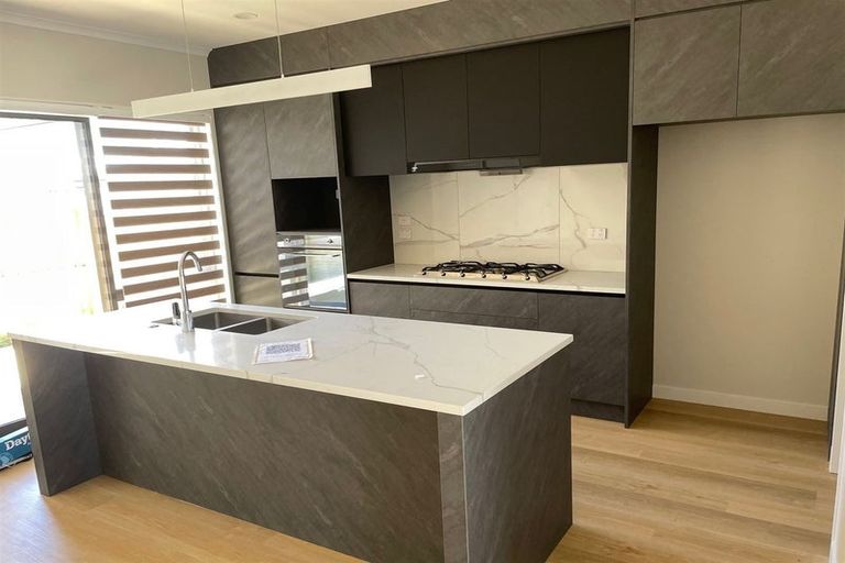 Photo of property in 17 Repehina Road, Flat Bush, Auckland, 2019