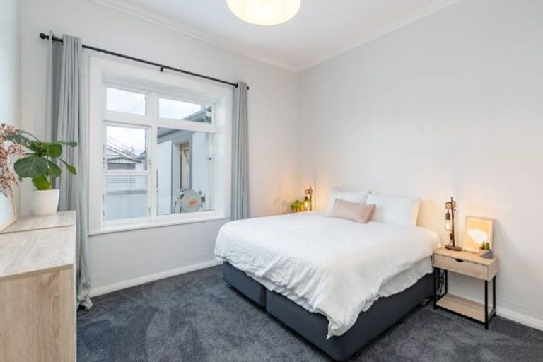 Photo of property in 30 Ross Street, Kilbirnie, Wellington, 6022