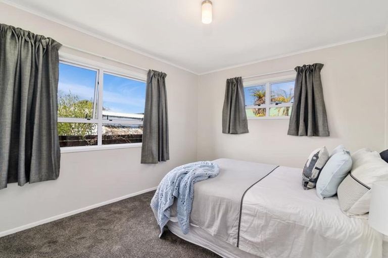 Photo of property in 8 Beryl Place, Pukehangi, Rotorua, 3015