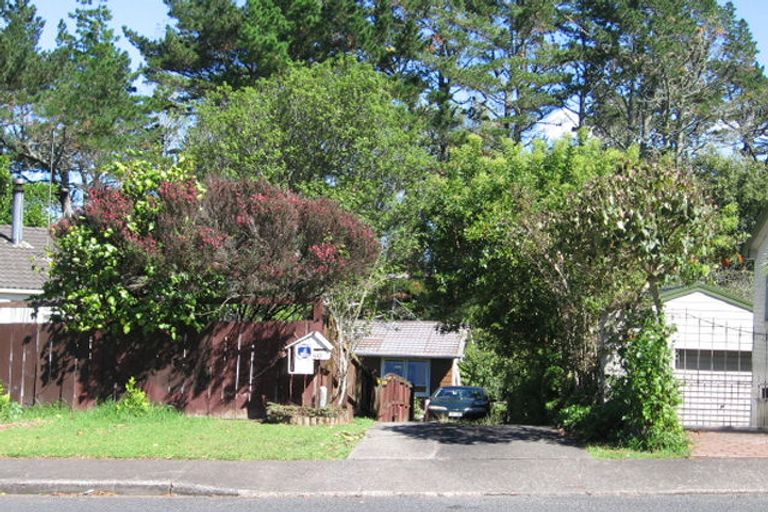 Photo of property in 61 Oreil Avenue, West Harbour, Auckland, 0618